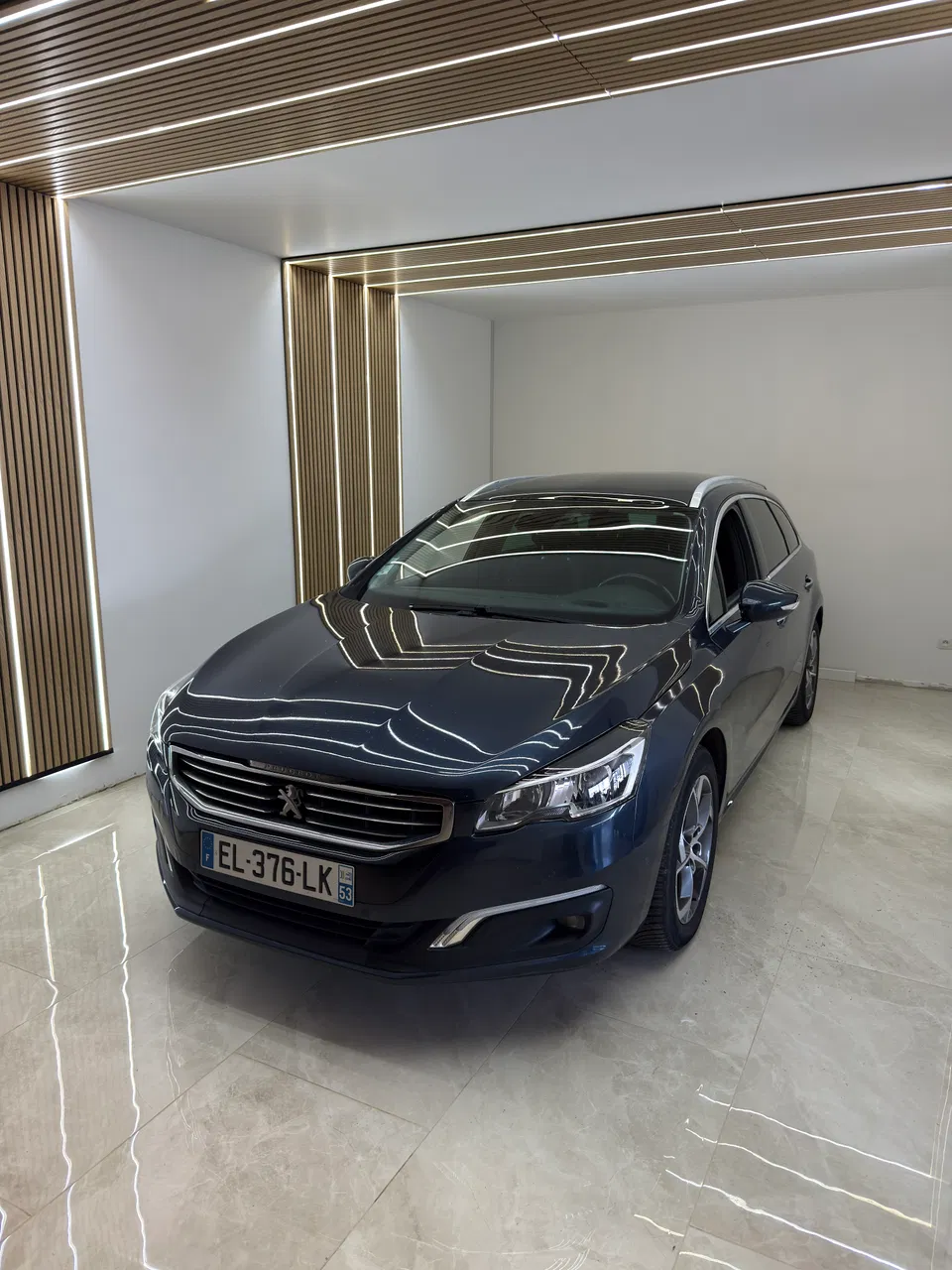 Peugeot 508 SW Allure 2.0 BlueHDi 180 ch Diesel · photo 1