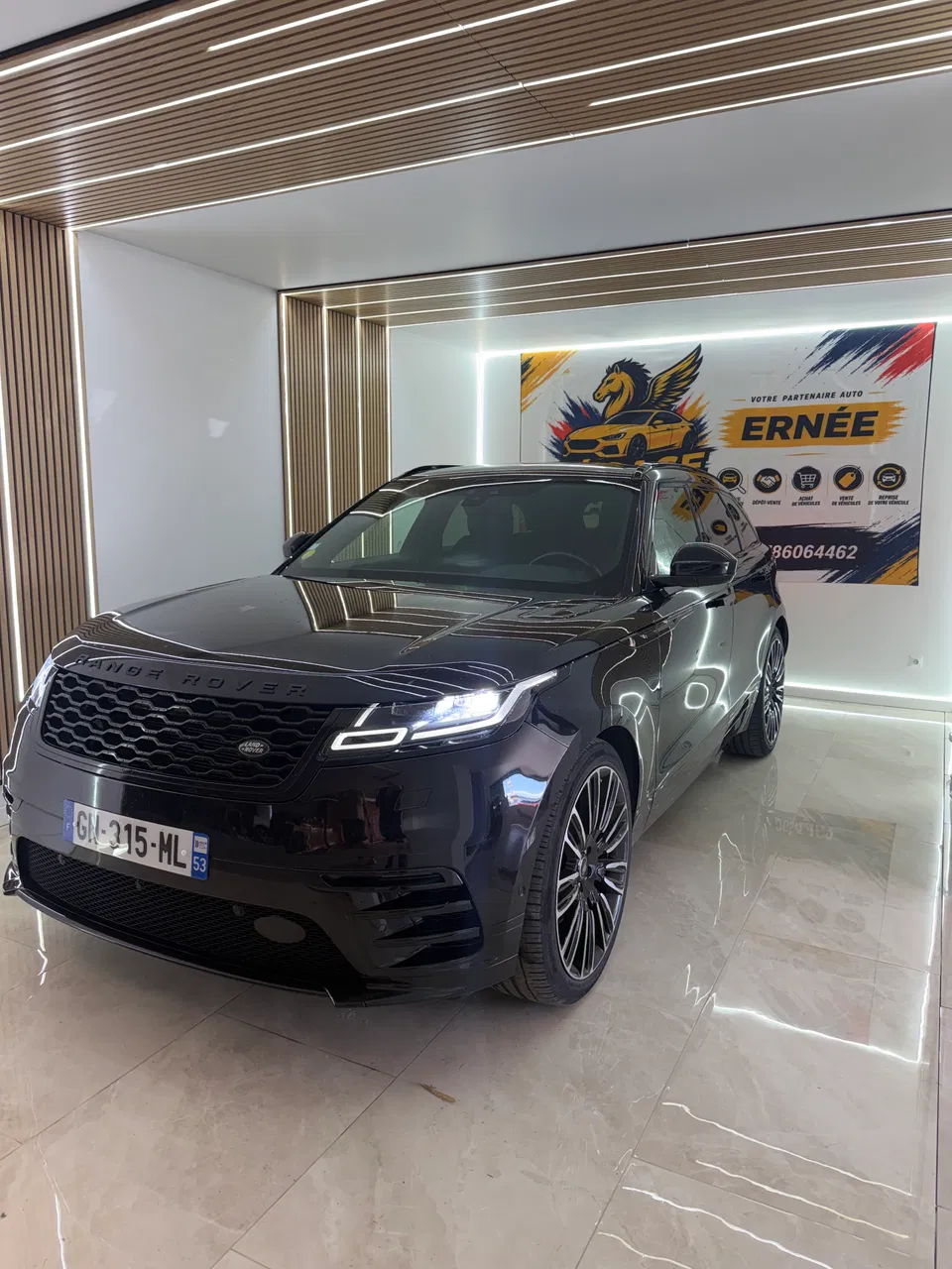 RANGE ROVER VELAR R-DYNAMIC · photo 1