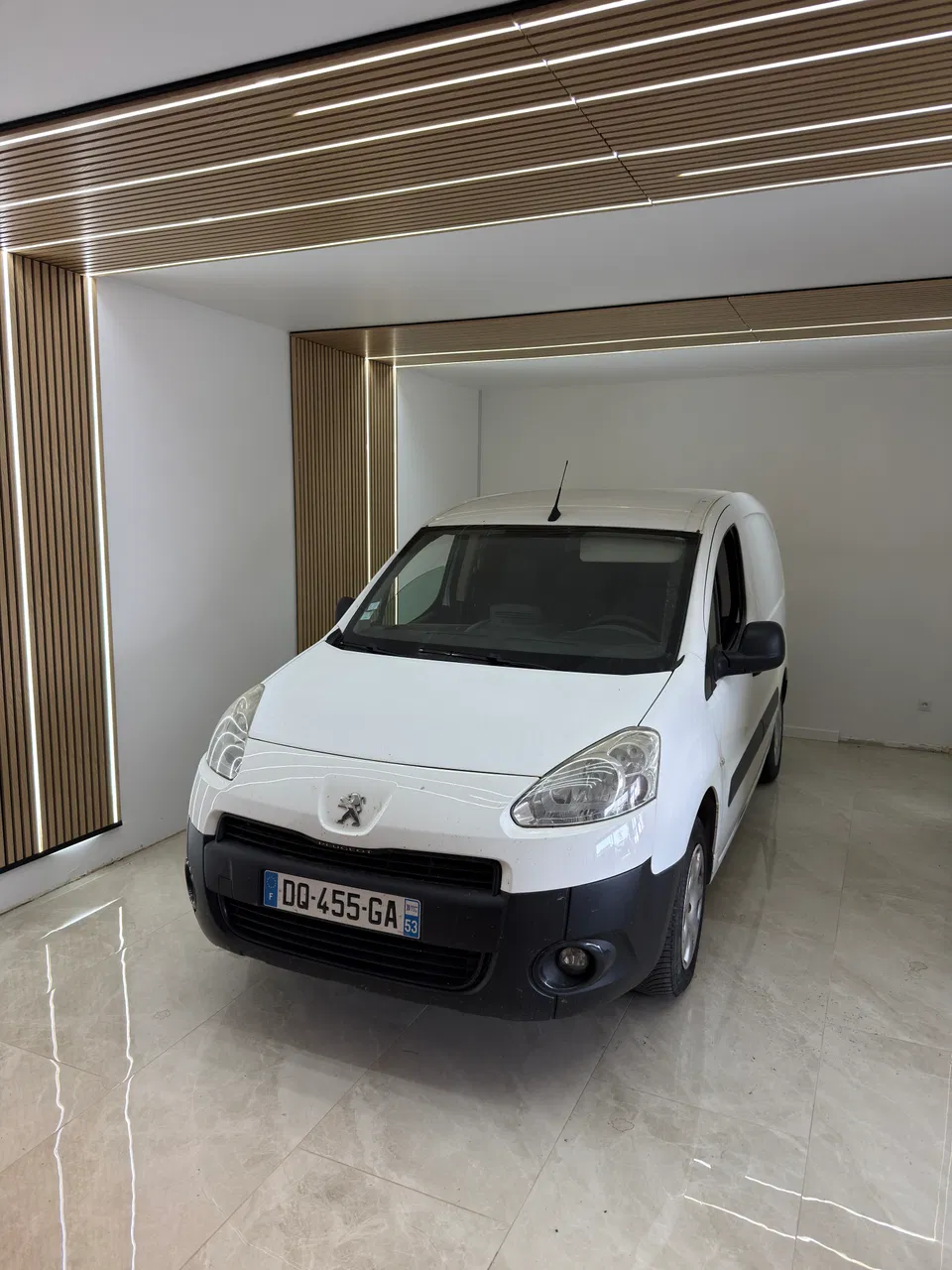 PEUGEOT PARTNER · photo 1